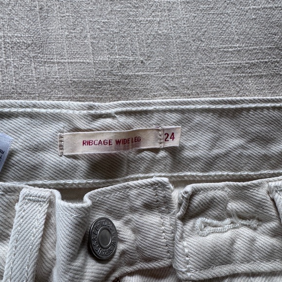 Levi’s rib cage wide leg - Picture 7 of 7